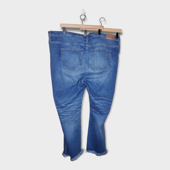 Madewell Womens Cali Demi Boot Crop Jeans Glendale Wash 37 Plus Size Curvy Fit - Picture 3 of 6